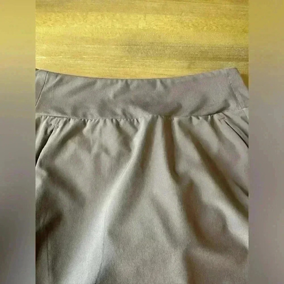 Athleta SoHo skort - Picture 3 of 9